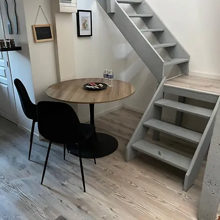 Sur Helpe Centre T2 Lejlighed